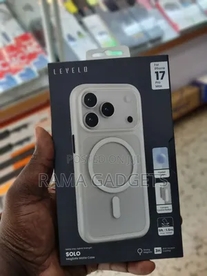 Levelo Solo Matte Magsafe Cases