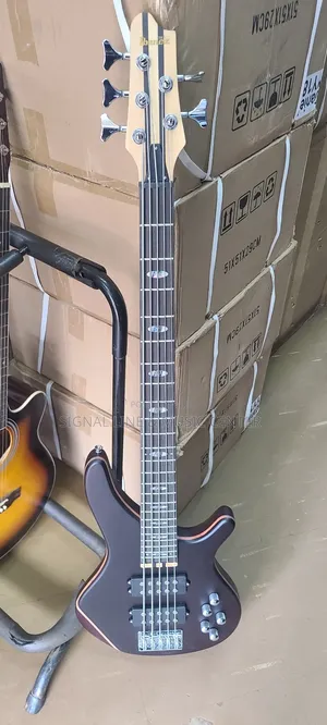 Bass 5strings Active Ibanez