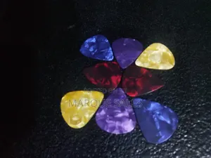 Guitar Plectrum / Picks