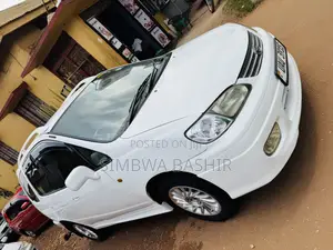 Toyota Corolla Spacio 2000 White