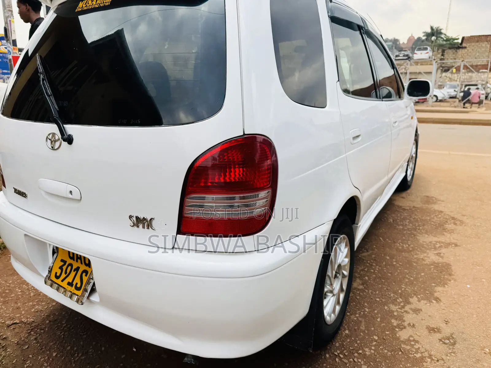 Toyota Corolla Spacio 2000 White