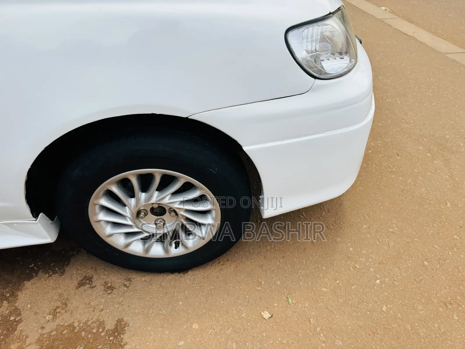 Toyota Corolla Spacio 2000 White