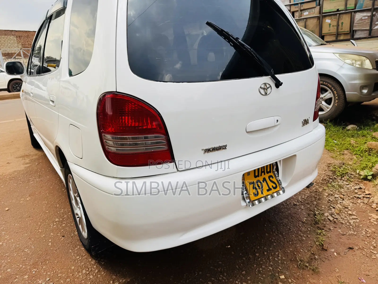 Toyota Corolla Spacio 2000 White