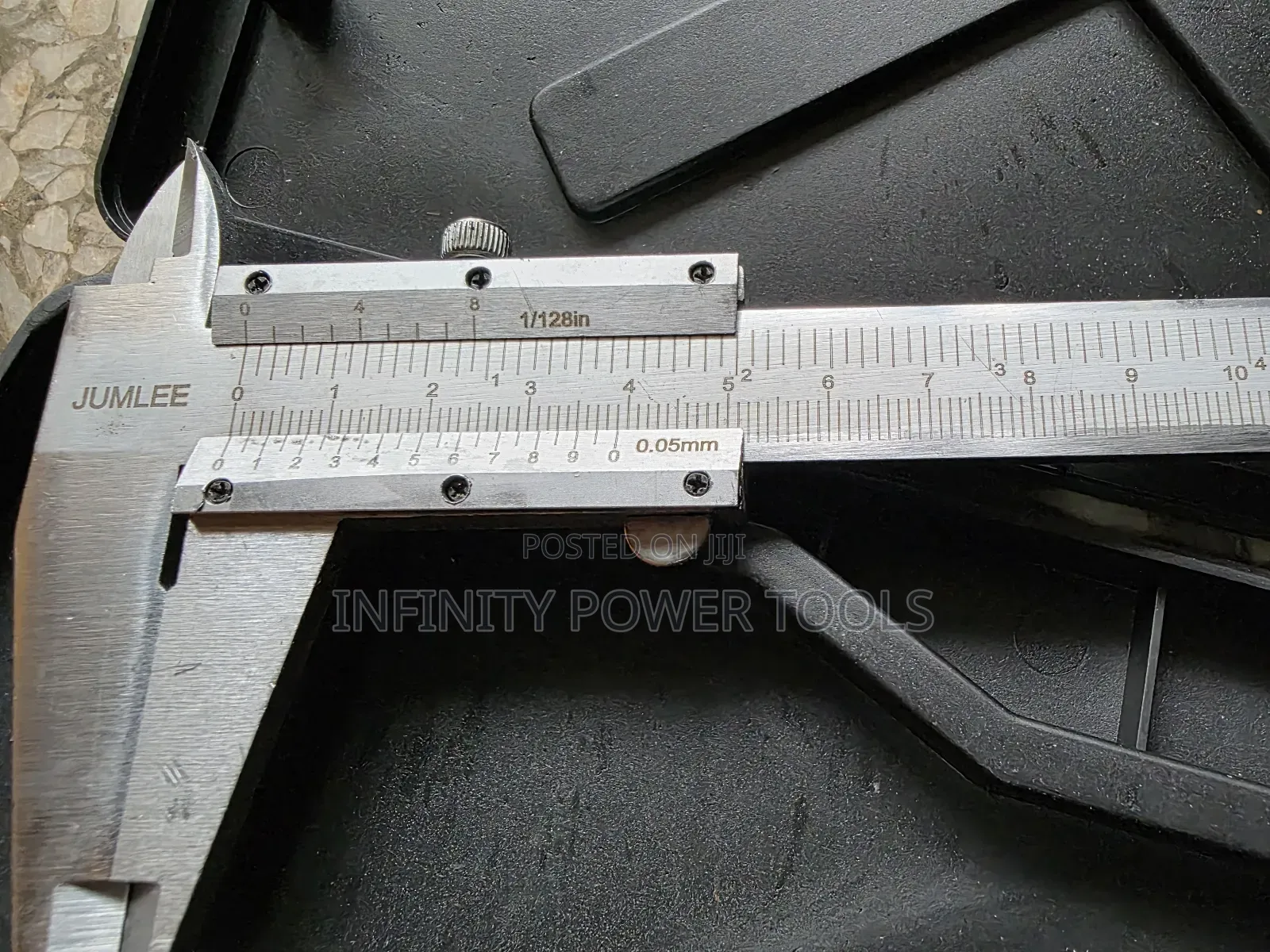 Vernier Caliper 0-200mm