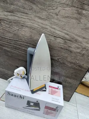 Saachi Dry Flat Iron