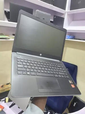Laptop HP 245 G4 4GB AMD Ryzen 3 SSD 128GB
