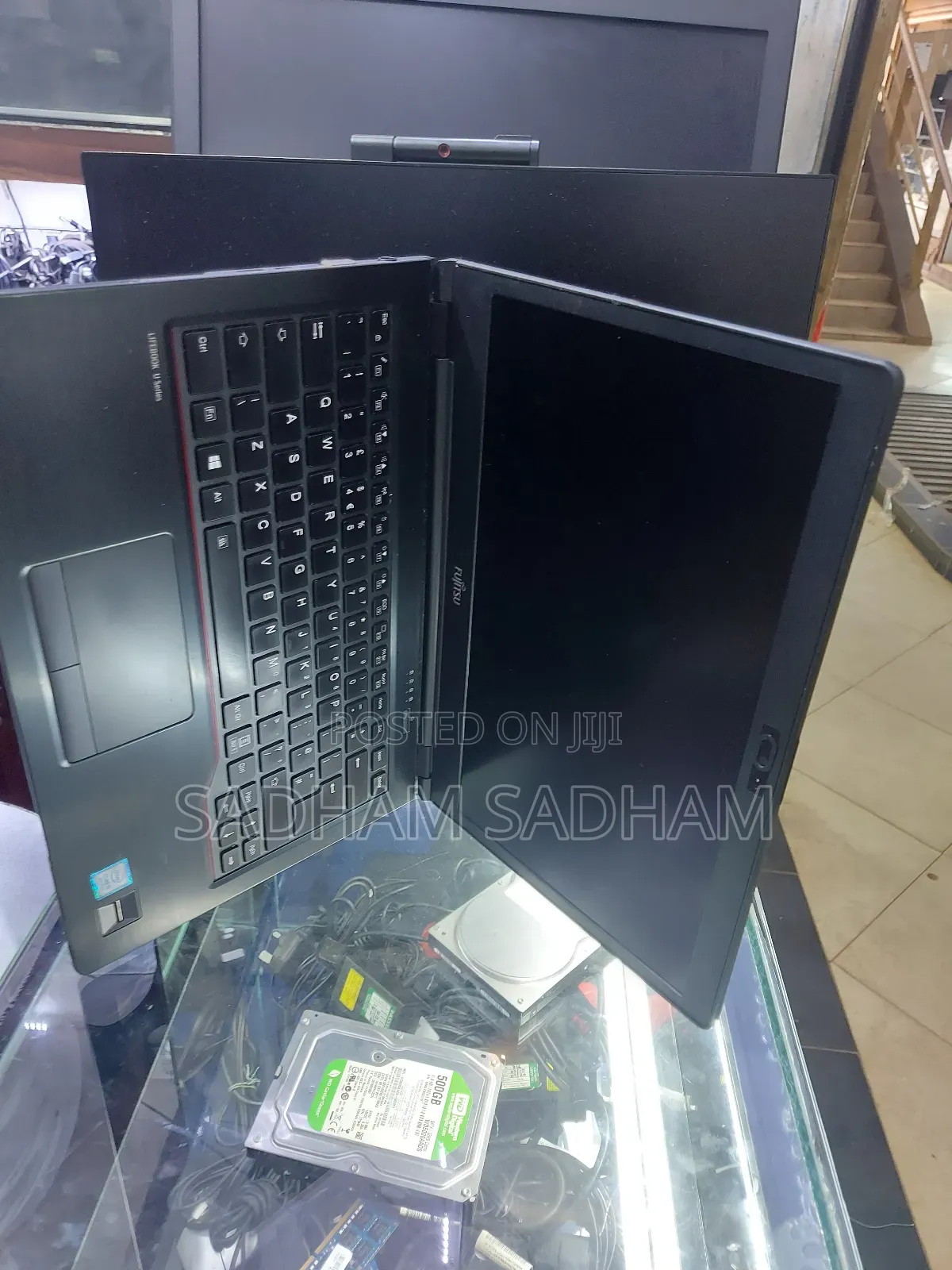Laptop Fujitsu Lifebook U748 8GB Intel Core I5 SSD 256GB