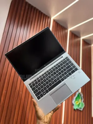 Laptop HP EliteBook 845 G7 8GB AMD Ryzen 5 SSD 256GB