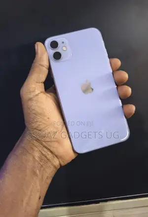 Apple iPhone 11 64 GB Purple