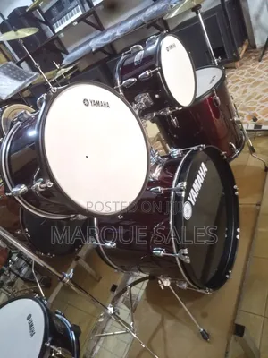 Yamaha Jazz Drum Set