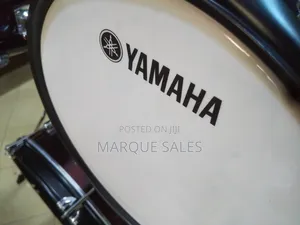Yamaha Jazz Drum Set