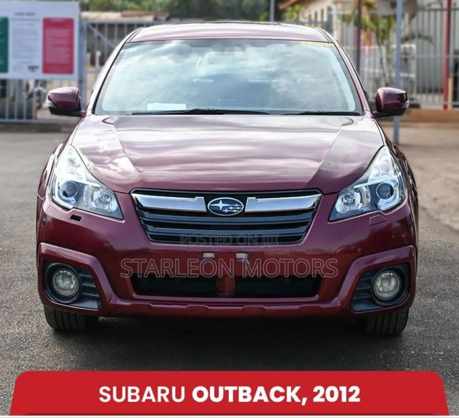 Subaru Outback 2.5i Limited 2012 Maroon