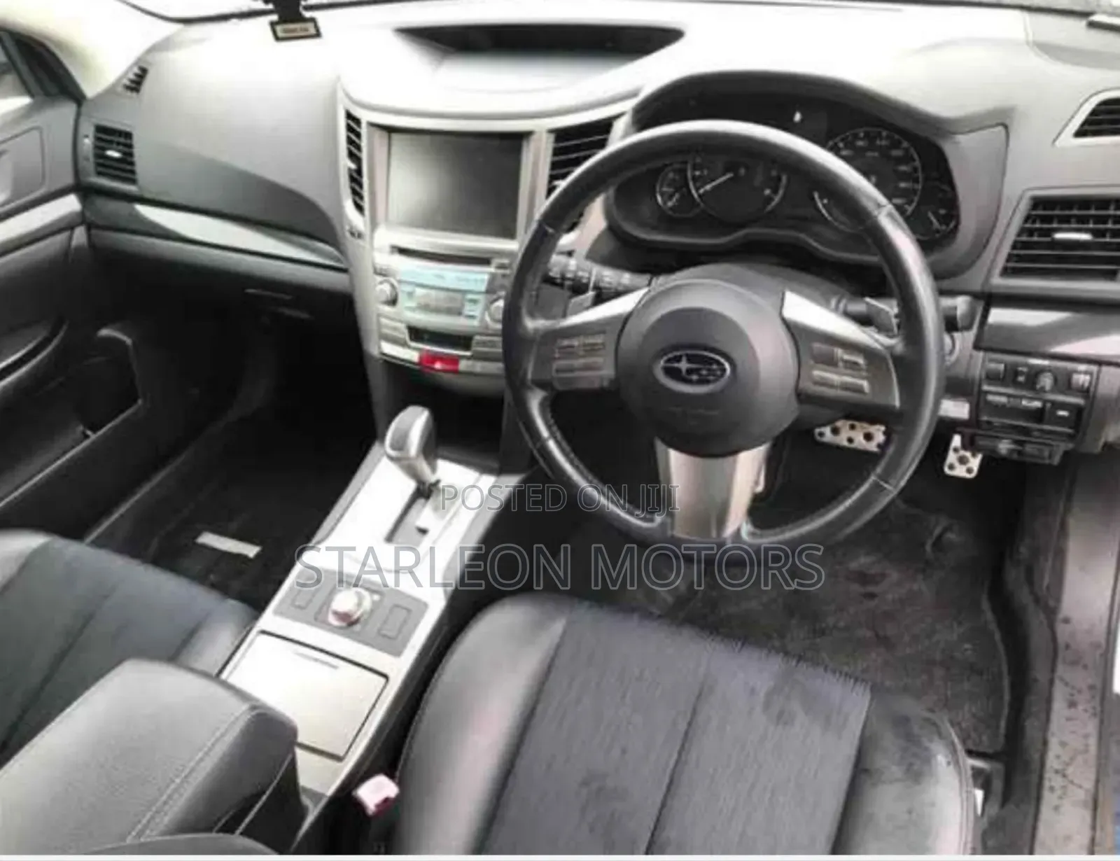 Subaru Outback 2.5i Premium 2011 White