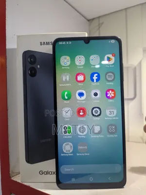 New Samsung Galaxy A06 64 GB Blue