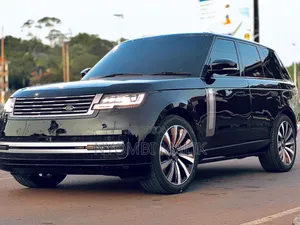 Land Rover Range Rover Vogue 2023 Black