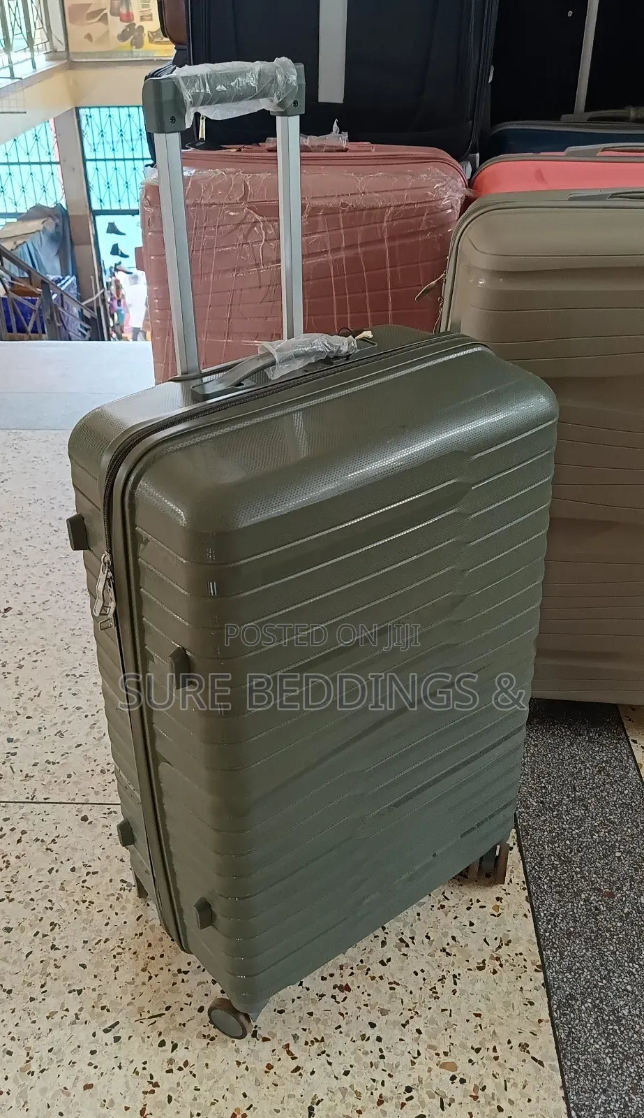 Dfavors Rubber Suitcase