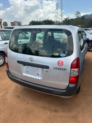 Toyota Succeed 2017 Silver