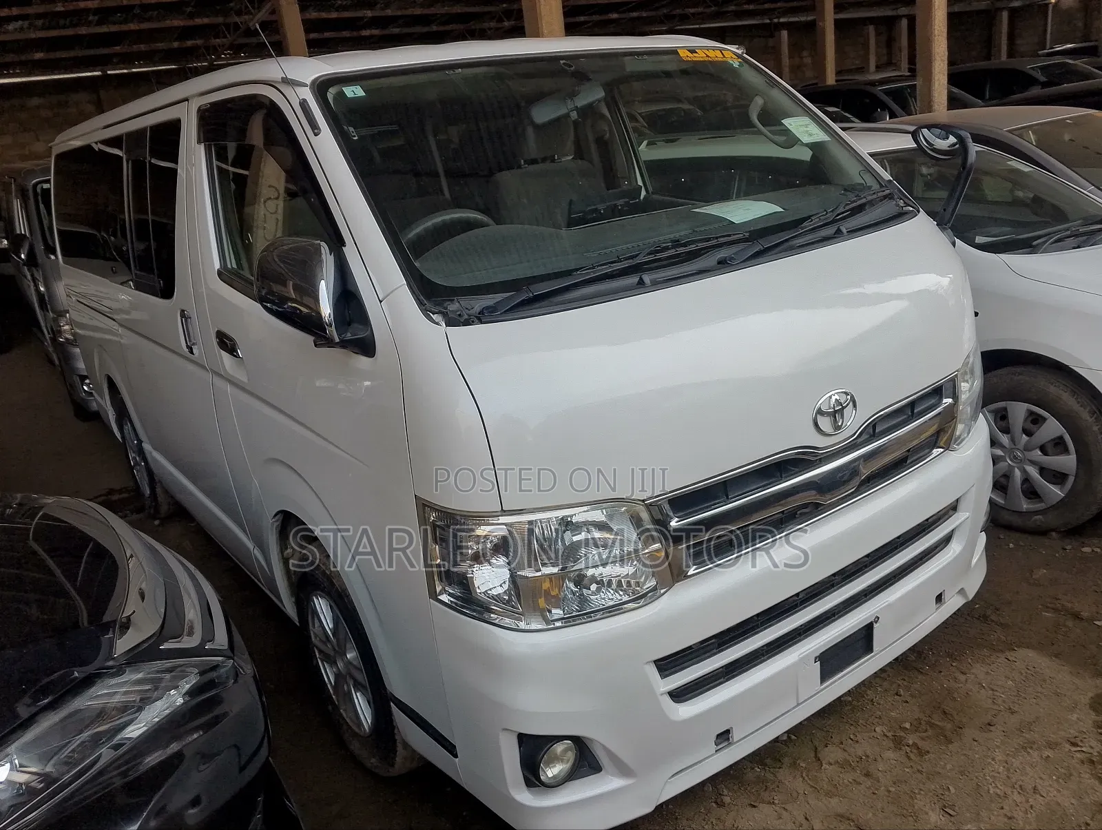 Toyota Regius 2013 White