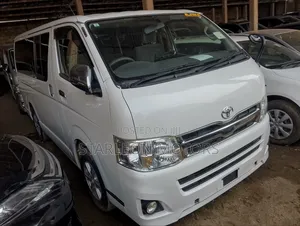 Toyota Regius 2013 White