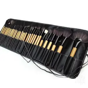24-In-1 Professional Make Up Brush Kit