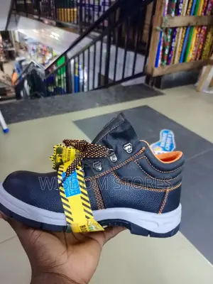 Rocklander Safety Boot.