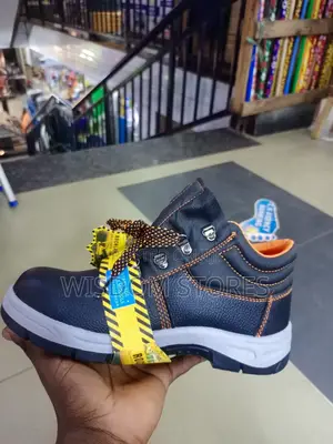 Rocklander Safety Boot.