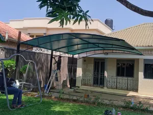 Car Shade With Water Proof Material in Green Colour