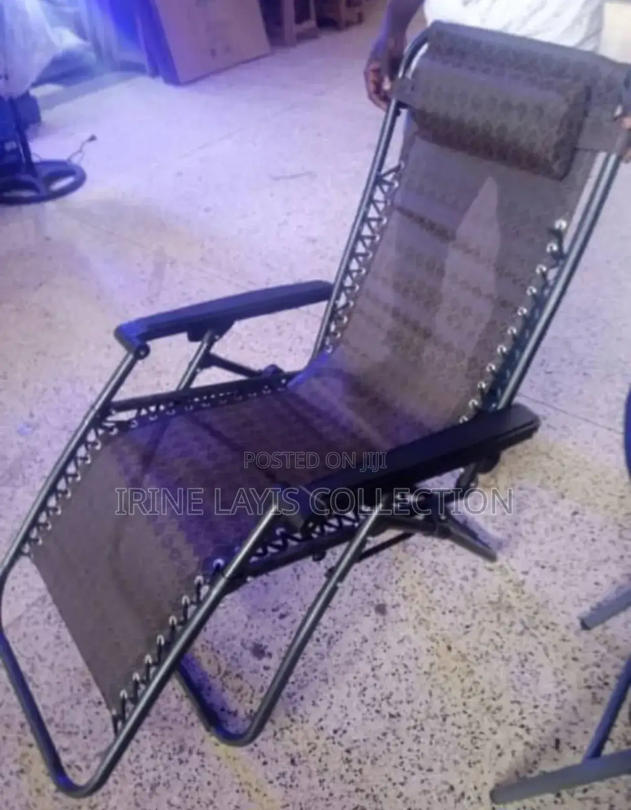 Reclining Foldable Lounge Chair
