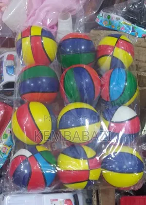 12pieces Kids Squeaze Soft Rubber Balls