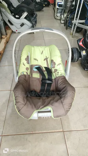 Evenflo Infant Car Seat Carrier, 0-12kgs, Uk Used.