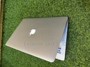 Laptop Apple MacBook Pro 2015 16GB Intel Core I7 SSD 256GB