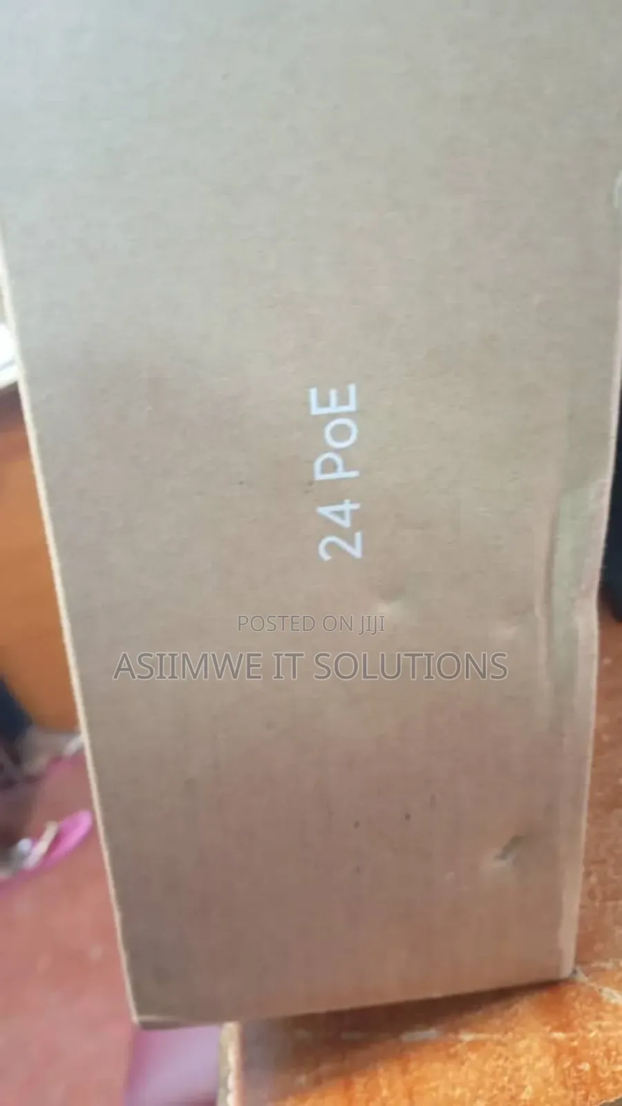 Ubiquiti Unifi Switch 24 Poe (Usw-24-Poe),