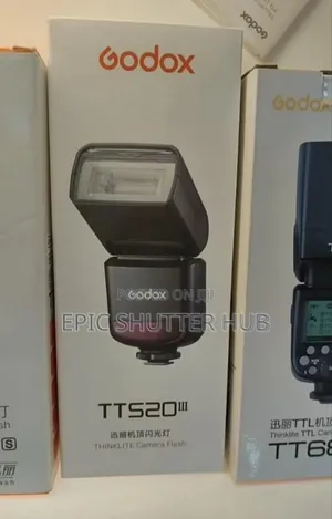 Godox Tt520iii Wireless Speedlite - Built-in Receiver And Rt