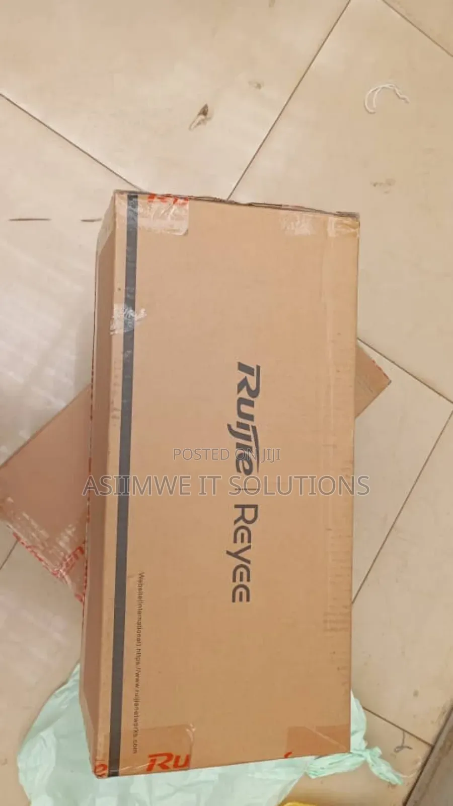 Ruijie Reyee Rg-Rap6202(G) Wireless Access Point.