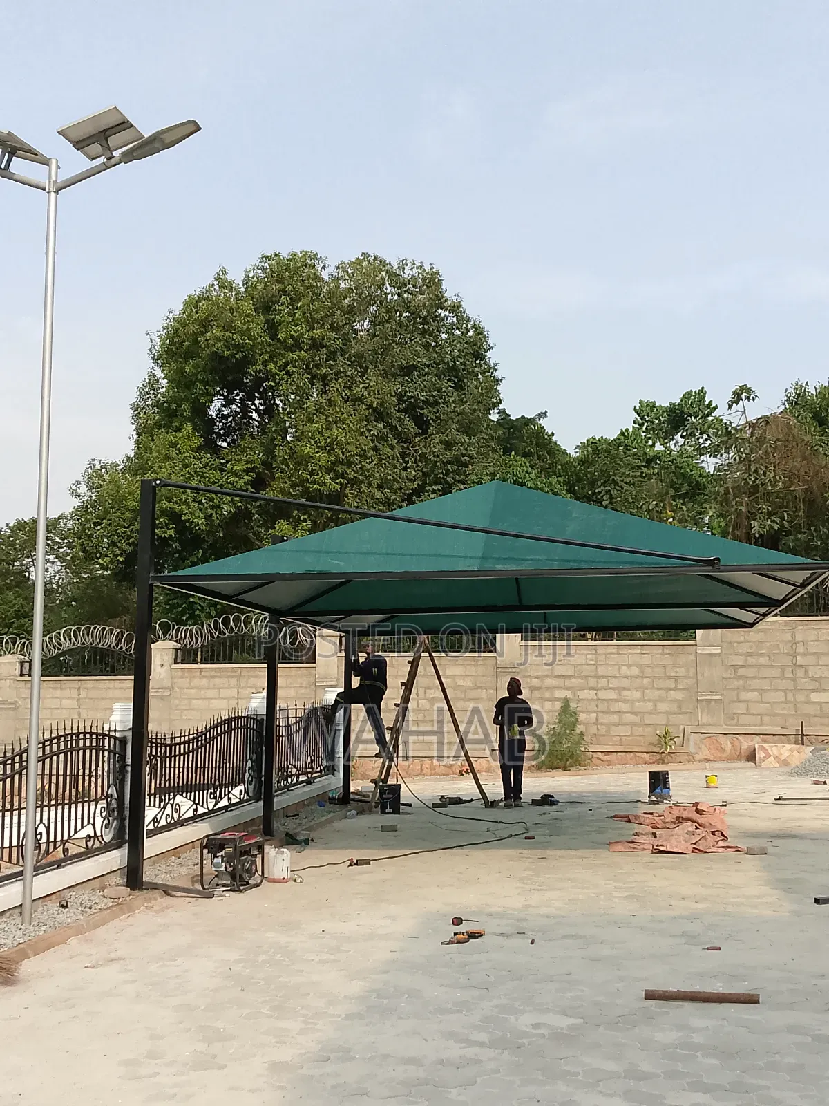Car Shade With Water Proof Material