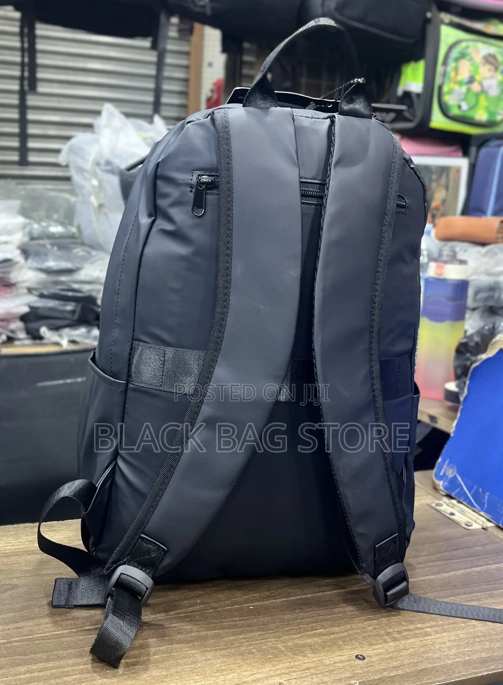 Laptop Ponasoo - H2o Resistant