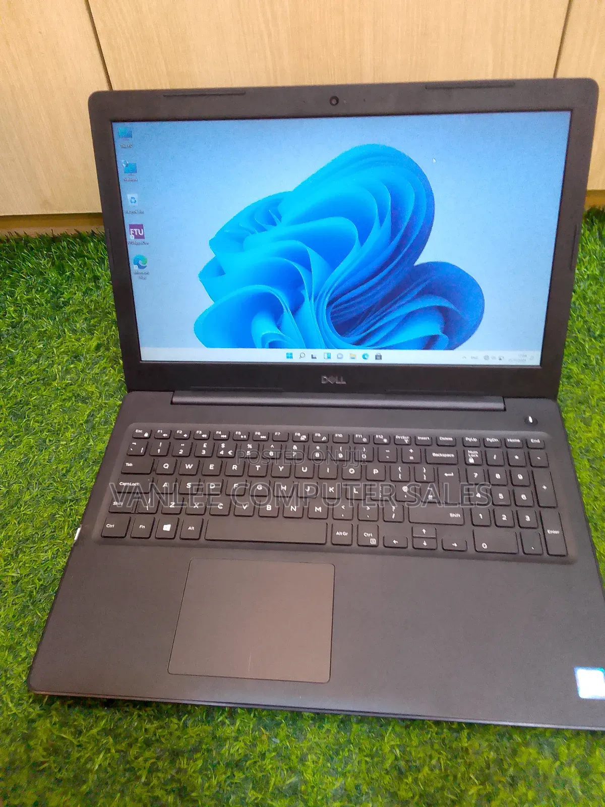 Laptop Dell Latitude 3590 4GB Intel Core I3 HDD 500GB