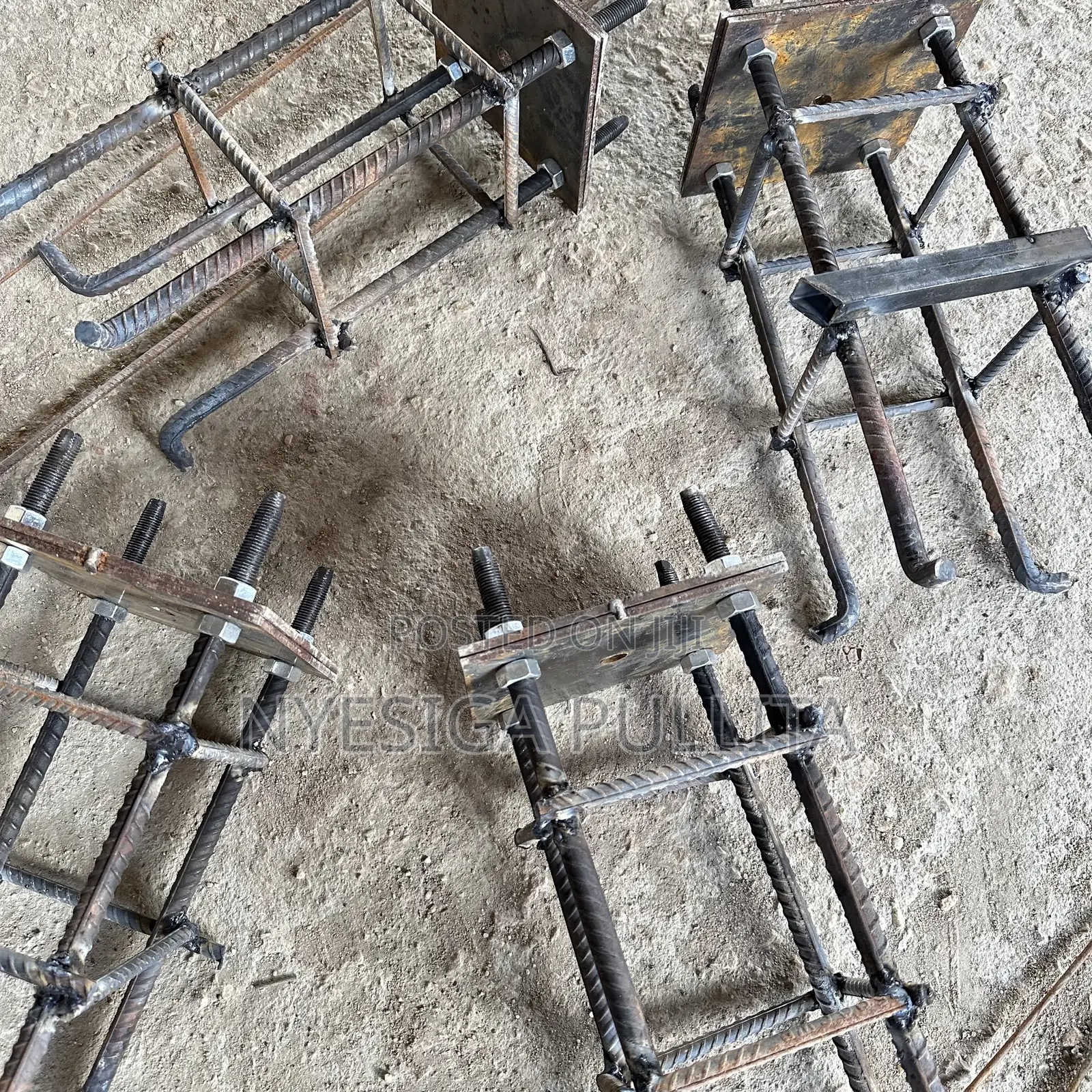 Pole Base Supers