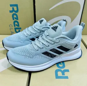 Men’S Grey/White Adidas Bounce Running Shoes