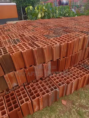 Clays Max Pans