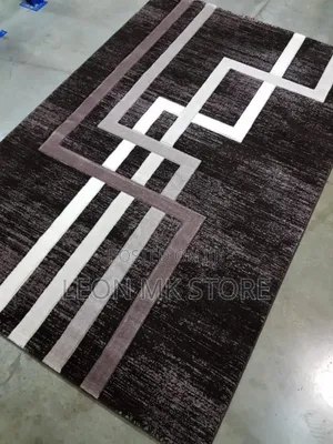 Center Carpets