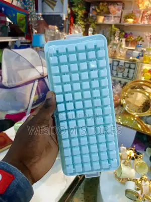 Mini Ice Cube Tray. 84cubes