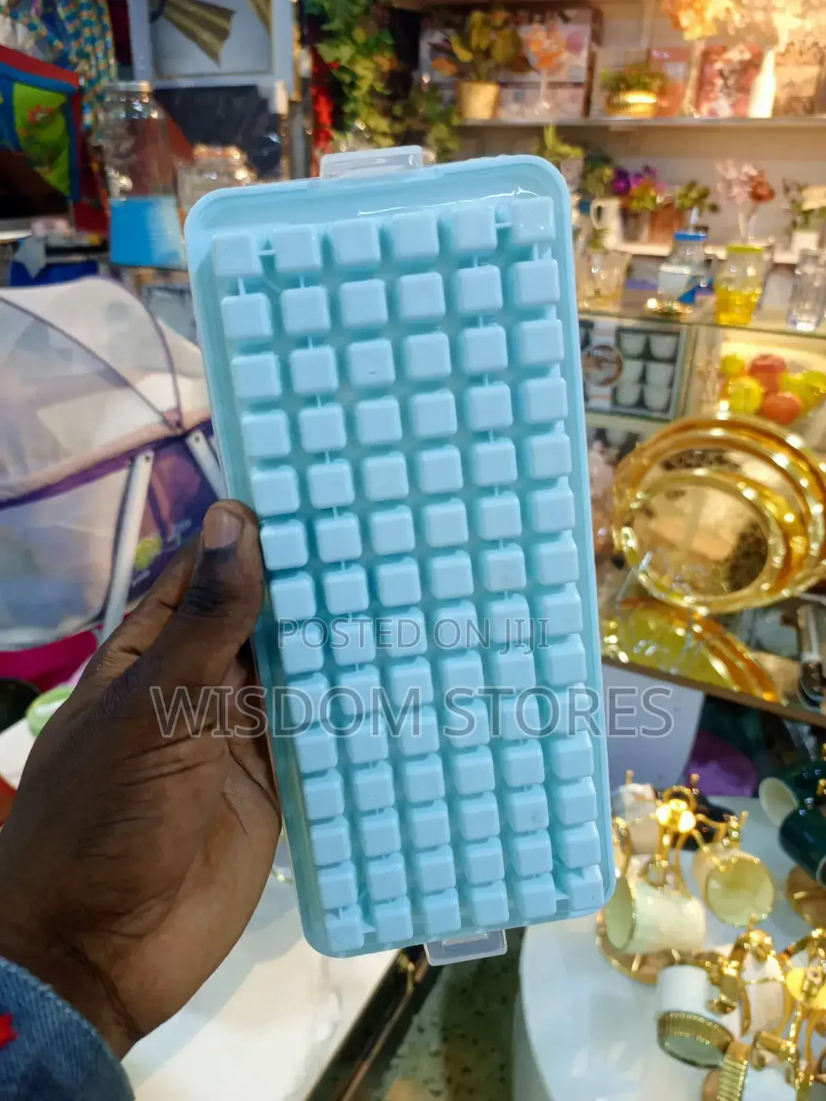 Mini Ice Cube Tray. 84cubes