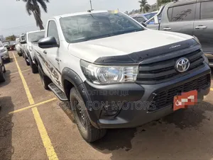 Toyota Hilux Revo Single Cab Deisel 2.8 AWD 2016 White