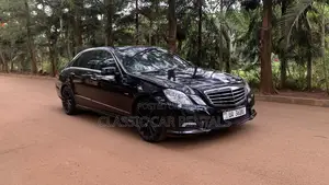 Mercedes-Benz E250 2011 Black