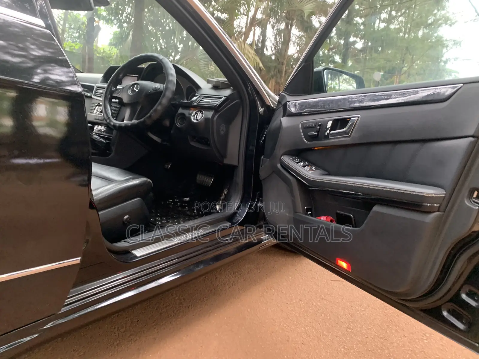 Mercedes-Benz E250 2011 Black