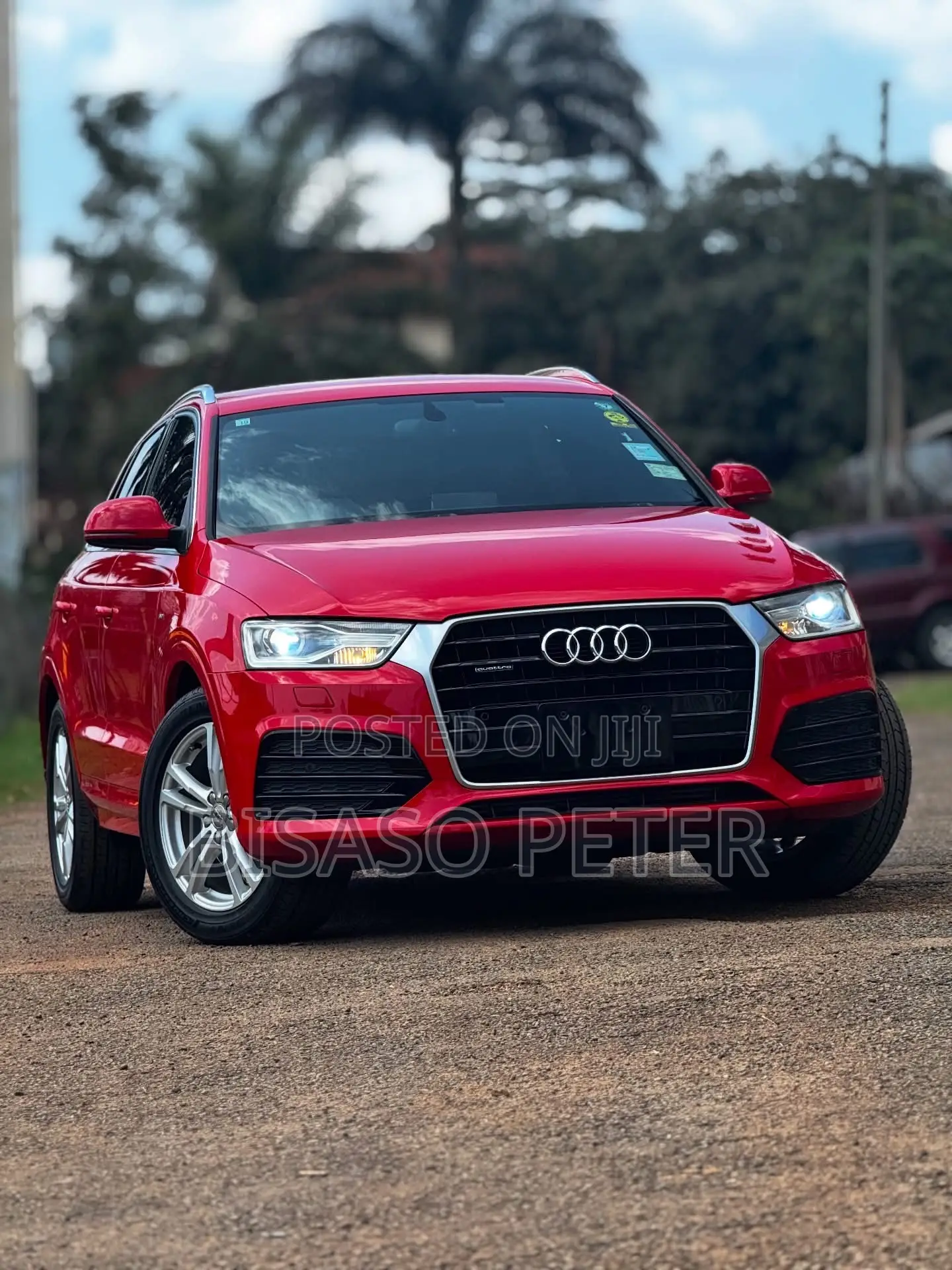 Audi Q3 2016 Red