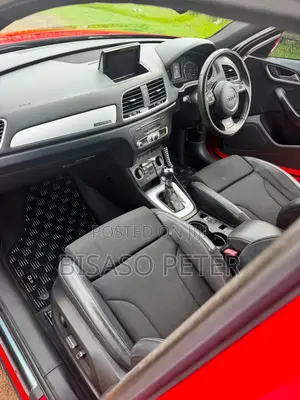 Audi Q3 2016 Red