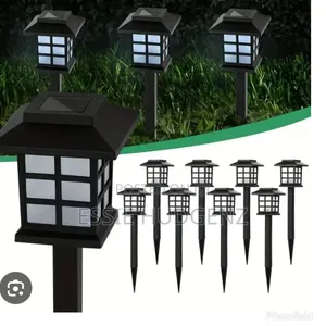 Pathway Solar Lights