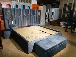 Five by Six Bed With Light,Side Drawers and Automan